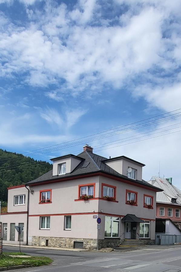 Apartmán DANY Hanušovice Exteriér fotografie